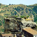 Castelluzzo,_vista_dalla_Solecchia_di_Castello_Lauria